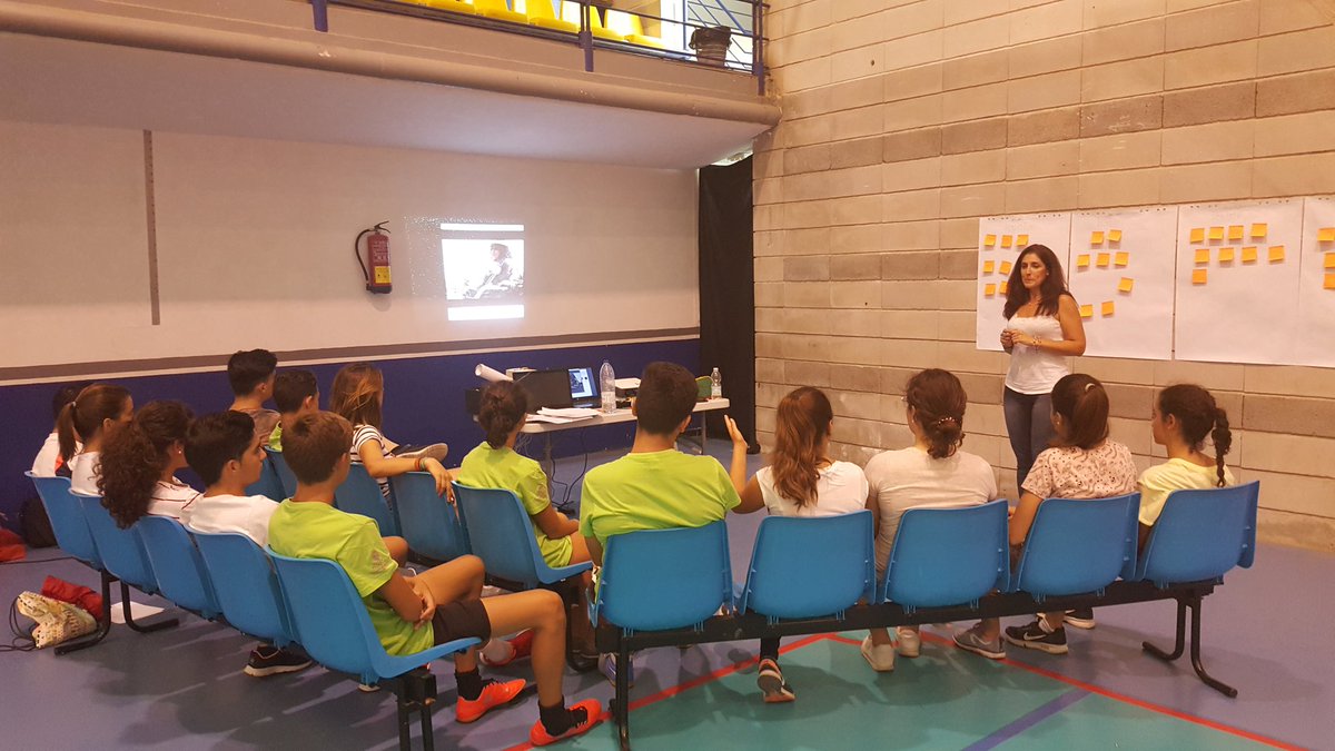 institutoAMIA's tweet photo. Trabajando por la igualdad con jóvenes en el municipio de Pizarra. @igualdadmlg @ComIgualdad @Ayto_Pizarra https://t.co/RAcFFPlSHo