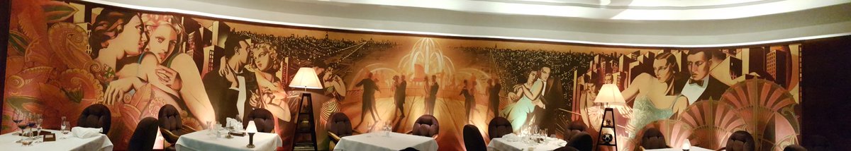WendySchellens's tweet photo. Voor iedereen die naar #Praag gaat. Boek een tafel bij restaurant #Alcron. Goddelijk eten! #Throwback https://t.co/XYyCWyY0ch