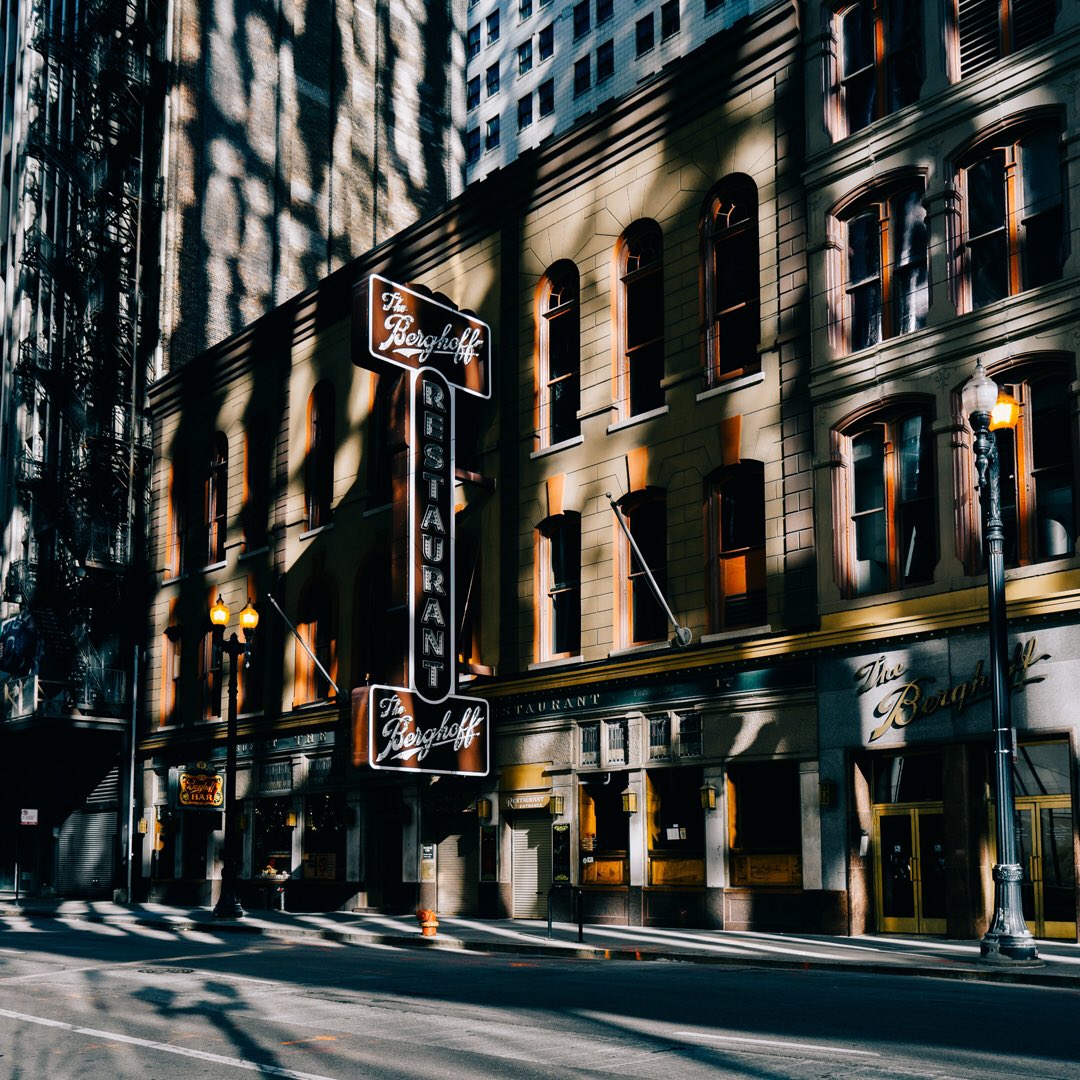 ChooseChicago's tweet photo. This week's Instagram takeover is stunning. Make sure you're following along: https://t.co/yuzGIe7s16 https://t.co/daACVqxnmX