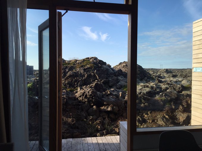 So Silica hotel is pretty amazing. https://t.co/gQooVzwWOr