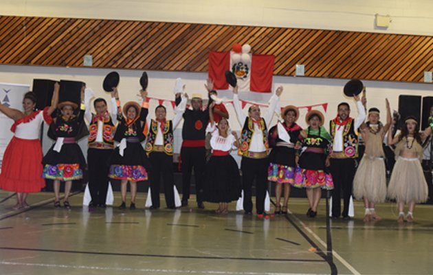 calgaryhispano's tweet photo. #EventosHCGY Las mejores imágenes 📸de lo que fue el #PerúFest 2017. El festival peruano se realizó el pasado #JUL29. https://t.co/jog8Hr8QPn https://t.co/OGJ6wv8F3h