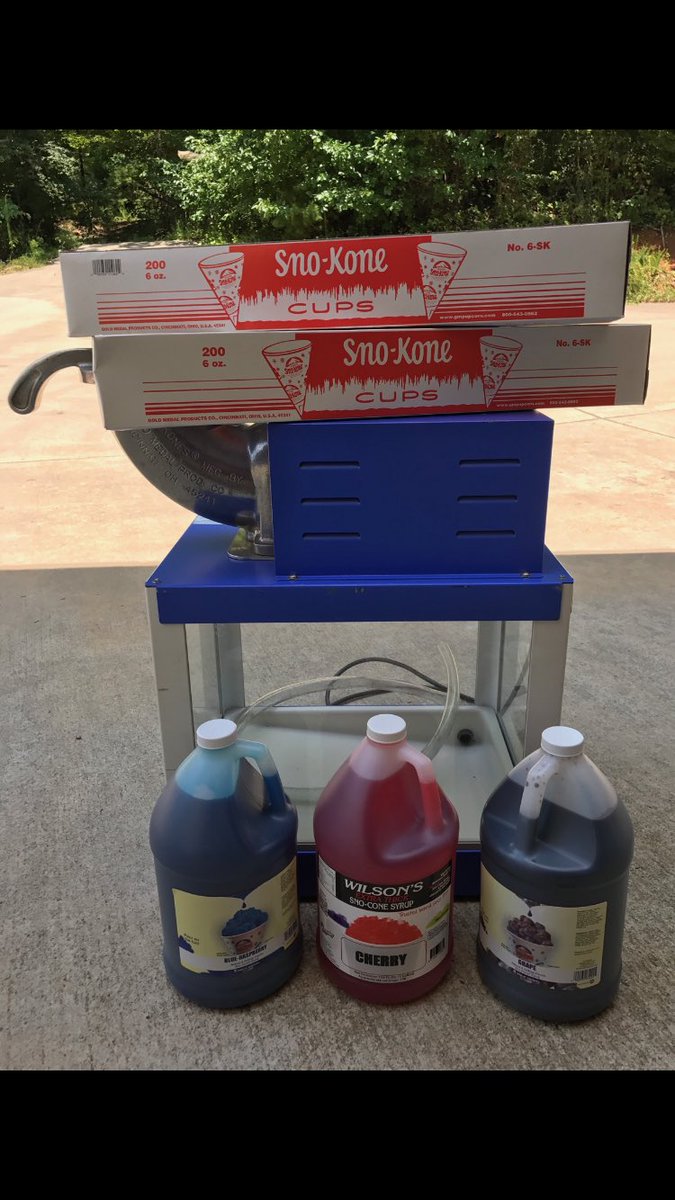 OGCC2016's tweet image. I plan on #MakingMyMark in some of the world famous Pastor Craig OGCC Sno Kones @strongrockcamp this wknd!! #3days #OGCC2017 #MakeYourMark