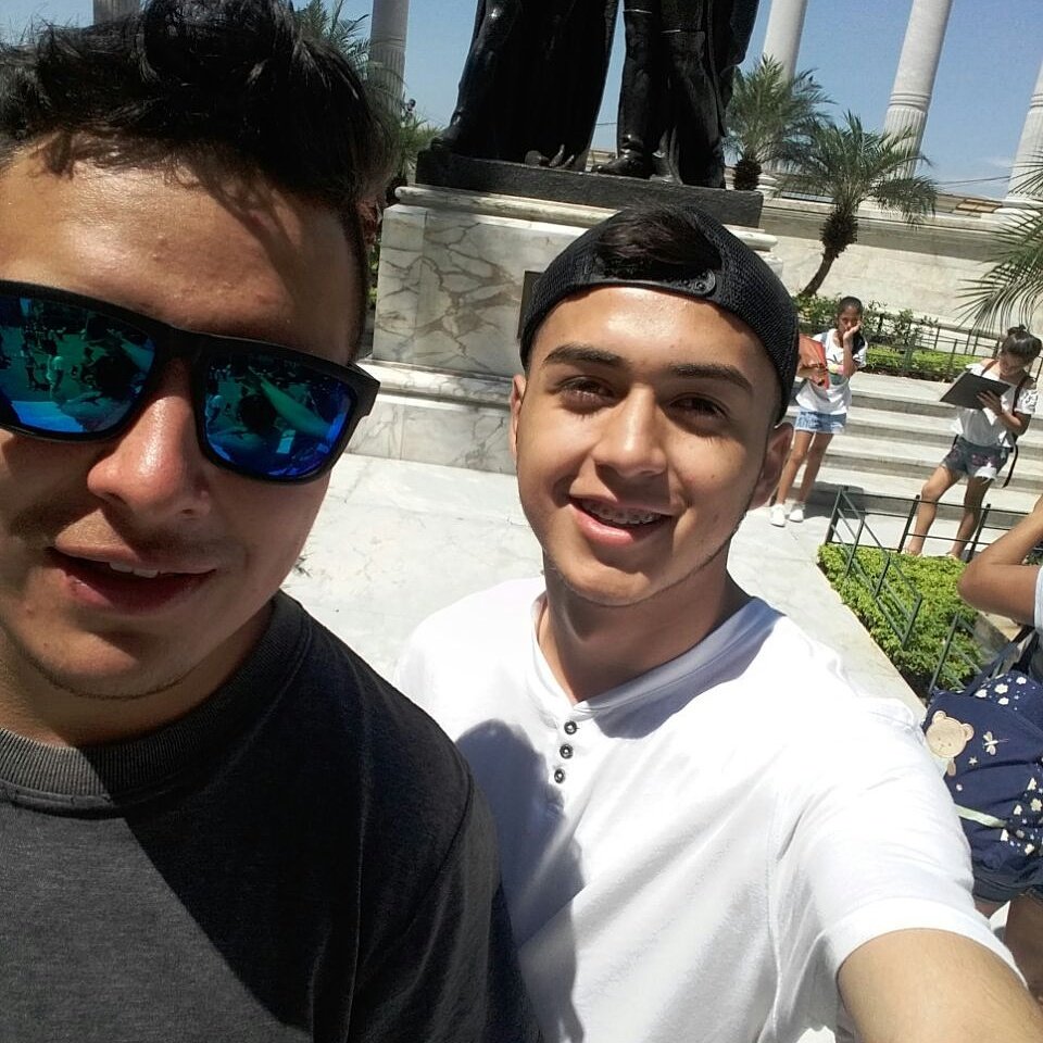 DiegoLe17's tweet photo. #NuevaFotoDePerfil https://t.co/13yy6sJYHM
