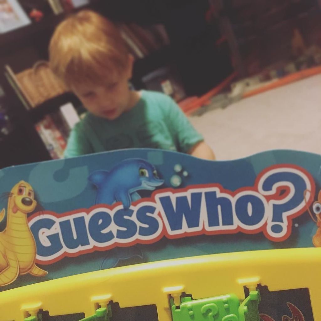 dtiz's tweet photo. It's really hard to play this game with someone who changes their mind a lot. #tisdaily https://t.co/6AcjlVAfVT