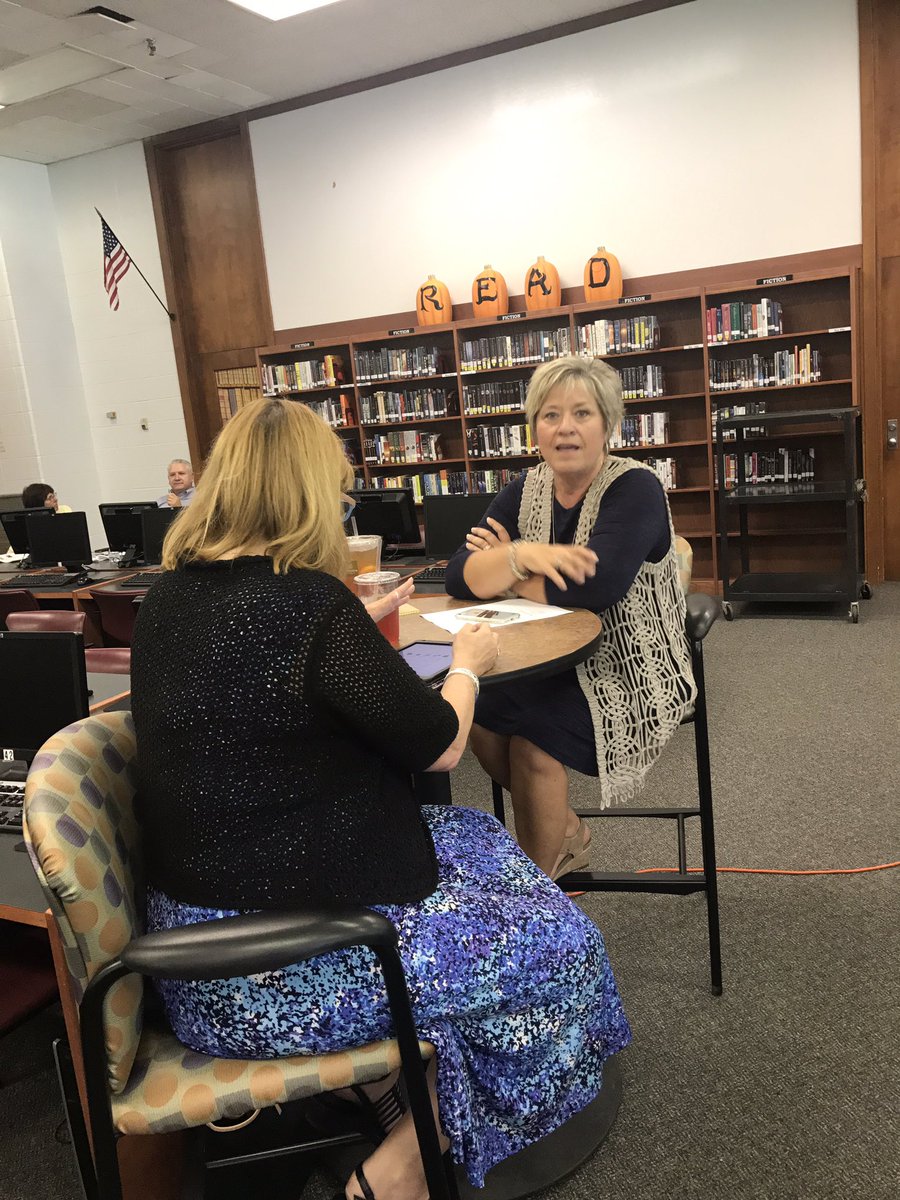 Champ4Scholars's tweet photo. Love it when you have retirees come to the retreat @JCPSKY @JCPSSuper to learn @kids_inspire @PDLcoordJCPS @RandallSampson #JCPS4RT https://t.co/BA1DpNhC1G