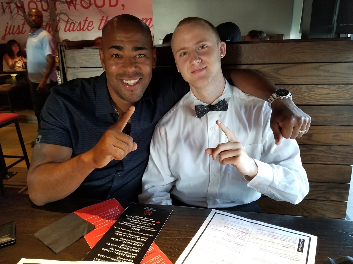 WVKANSASCITY's tweet photo. @WvWildWest @WirelessVision @thatsammori @tubbs8808 @Dakota_Isbell33 Great work Dakota!!! Top guy also gets Dinner with the DM!!! https://t.co/i9apsmwYNR