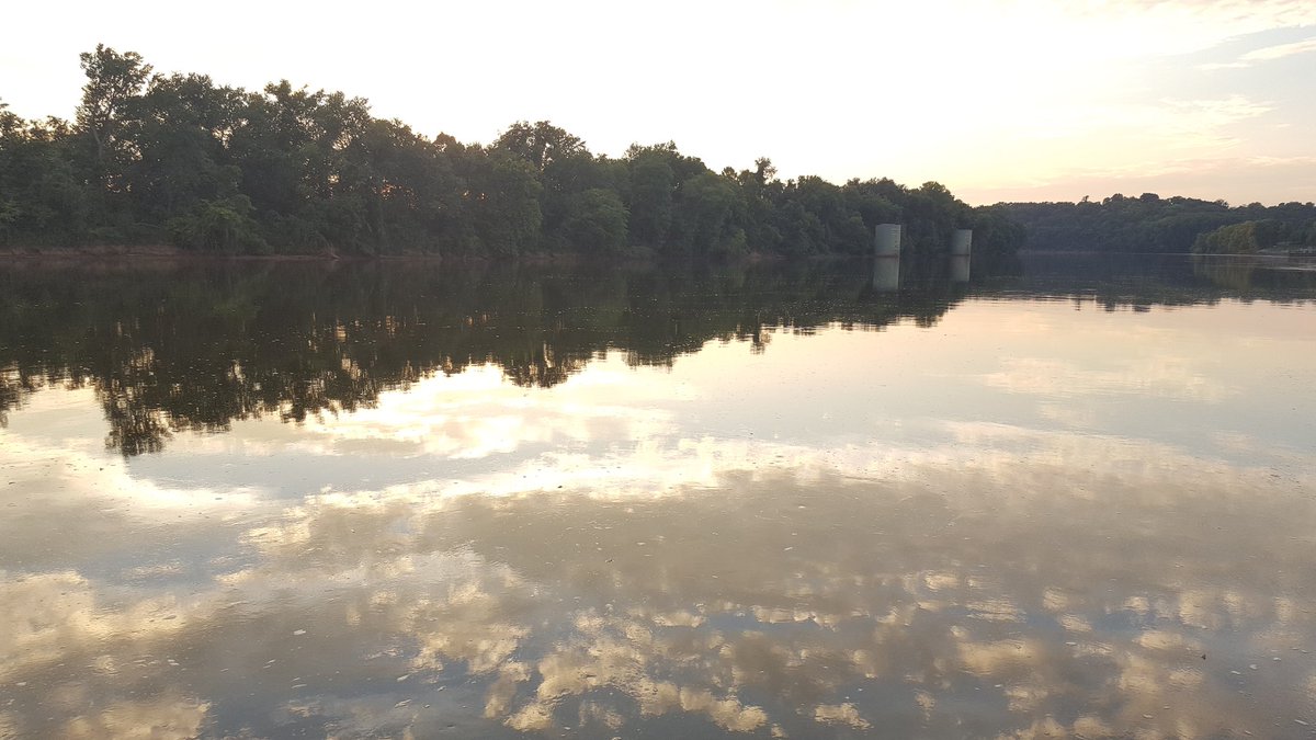 bcrawford's tweet photo. @RTAHQ Beautiful sunset to end a great day 1 at #RTATIEGRADING2017 https://t.co/16jXQE72PH