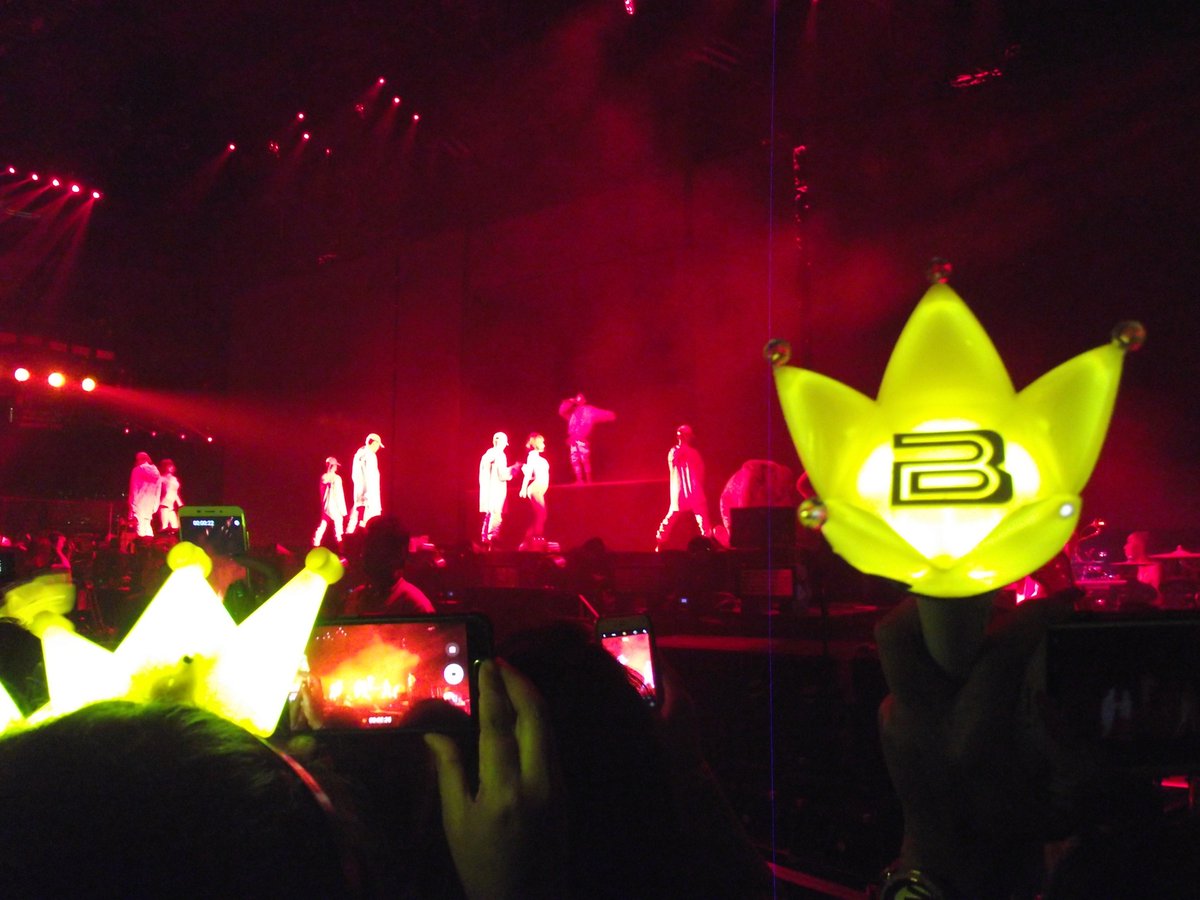 yellowtingz's tweet photo. I still can't believe that this really happened. I love Jiyong more than anything. This was the best night of my life. ☺️❤️✨ #MOTTEinToronto https://t.co/WKPeoLj4Mu
