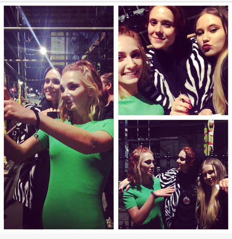jasmintaylor_4's tweet photo. Such an amazing night finally getting to see @katenash and to top off a fantastic show we met the beauty herself #happysisters #heyyou! 🍋 https://t.co/GqV2TUzbWO