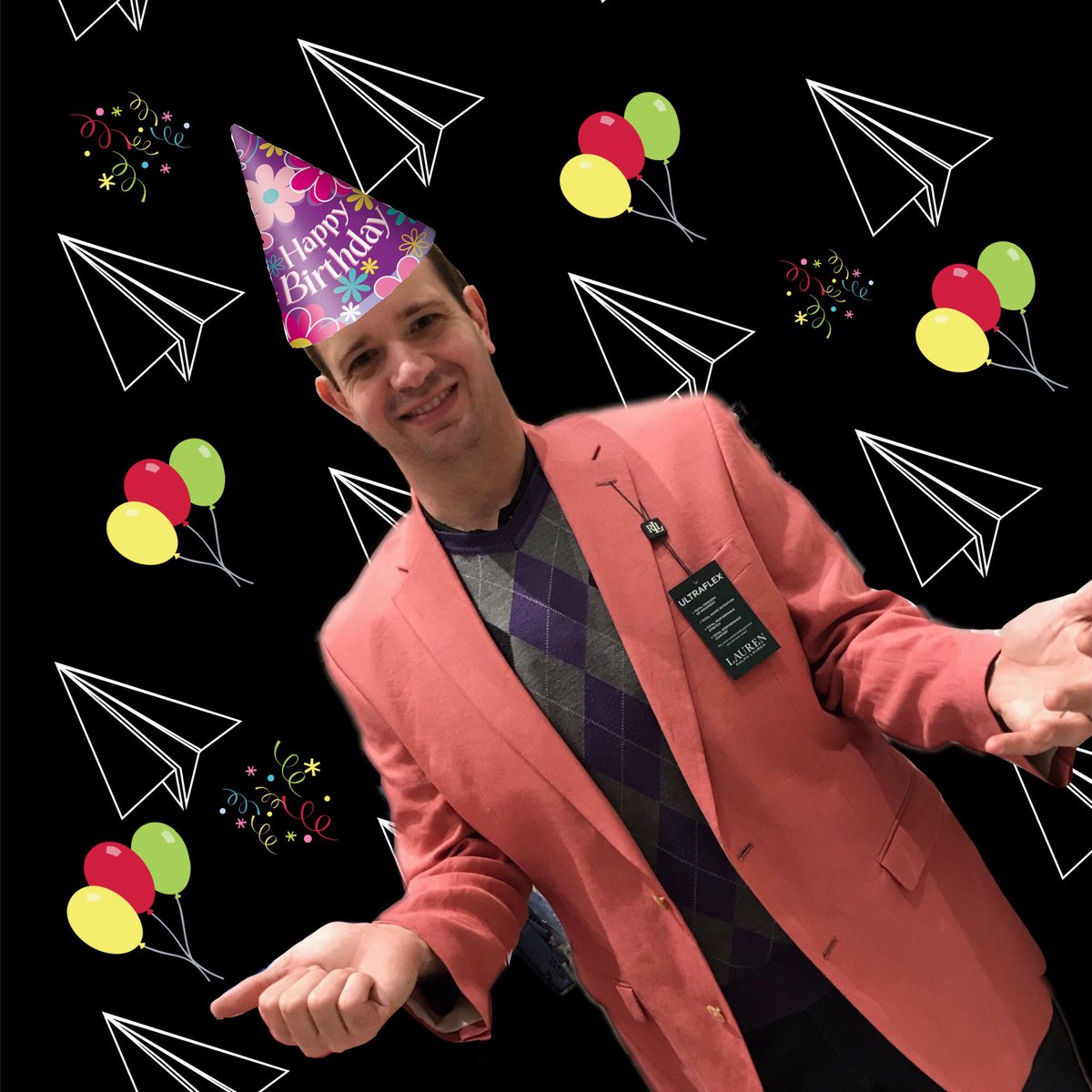 popeupdates's tweet photo. HAPPY BIRTHDAY POPE🎈 https://t.co/ygH7ukifwW