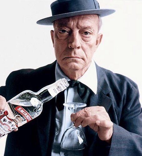 Buenafuente's tweet photo. Posiblemente la mejor foto de un comediante hecha nunca. #busterkeaton. El hombre que no reía por contrato https://t.co/bDyGD48NpJ