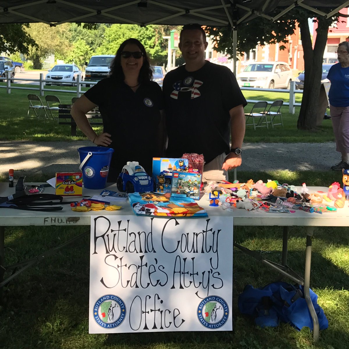 RoseKennedyVt's tweet photo. National Night Out with the Rutland County State's Attorney's Office! #NationalNightOut2017 https://t.co/eDw9xsD58K