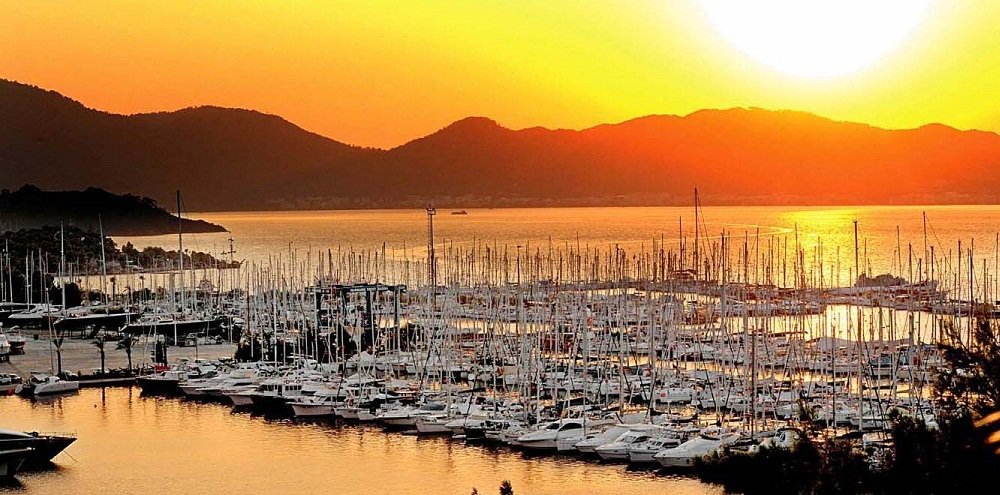 nauticalportal's tweet photo. #Marmaris
#marina
#MIYC
#MIRW
#sailing
#yachting
#yachts
#sailingyachts
#sailboats
#boats
#StunningSunsets
#StunningPhotos
#nauticalportal https://t.co/vvnqhJtmc7