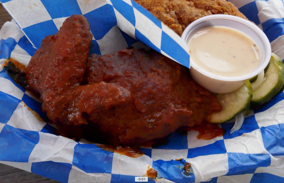 WineGuyMike55's tweet photo. Looking for some tasty fried chicken & house made brews while visiting #Denver? Get over 2 #ThePostChicken&Beer #spicychicken #Craftbeer https://t.co/M8a3Vgnhpm