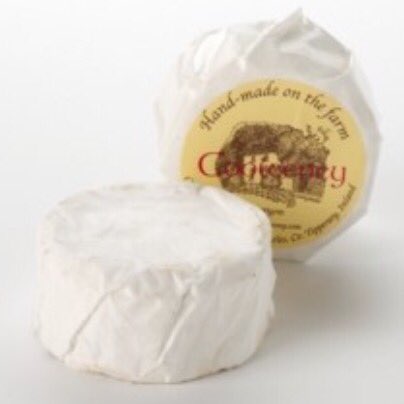 paxtonscheese's tweet image. Our August #Cheese Society Collection is now live! Featuring Bleu D'Auvergne, Carboncino, Cooleeney &amp;amp; Smoked Poacher paxtonandwhitfield.co.uk/blog/cheese-so…