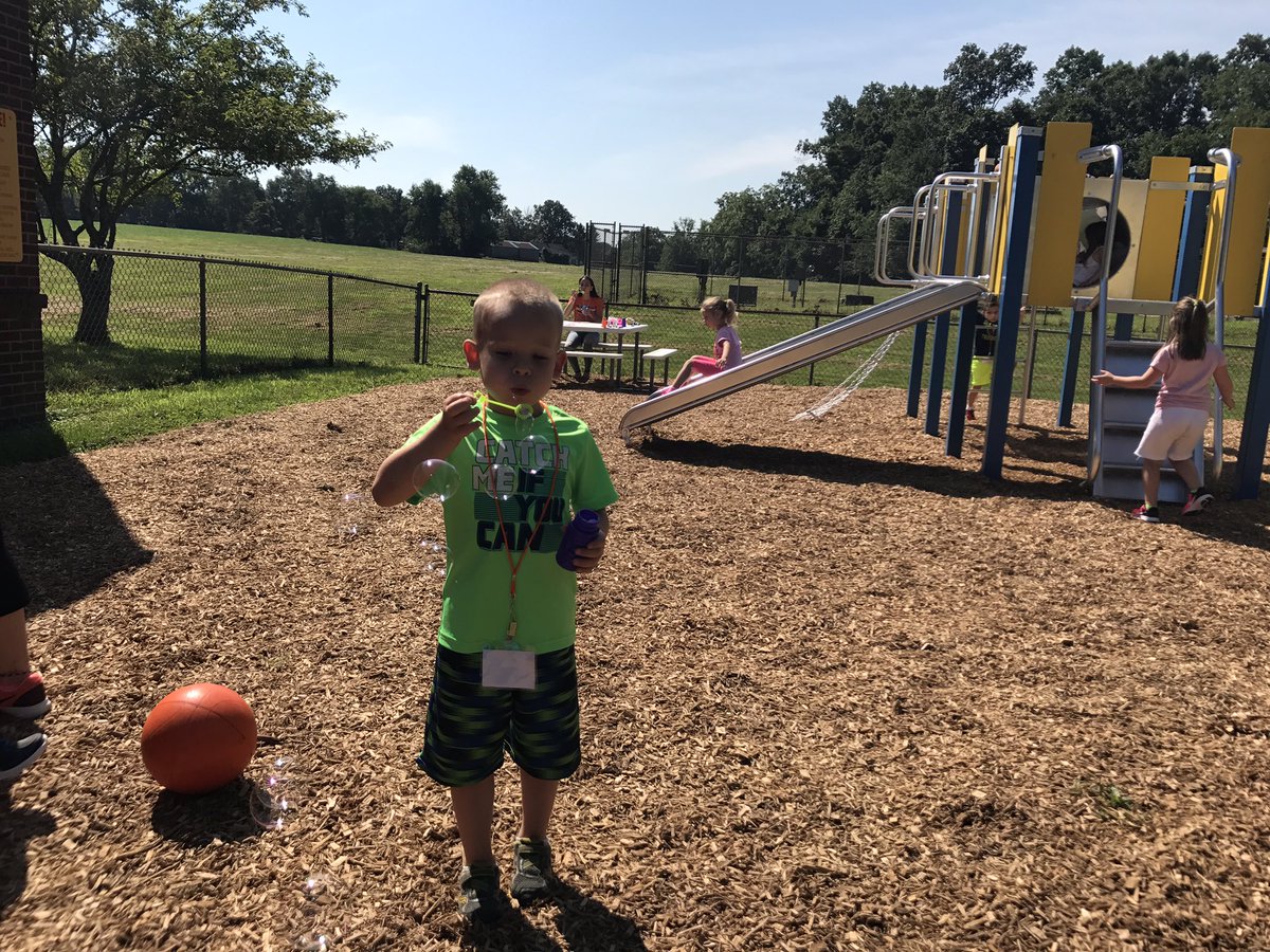 JudeBlack2's tweet photo. Nothing better than playing on MY new Secrest playground-making memories & lasting friendships #happyCOLTS #GoColts https://t.co/YlL3R8DX4f