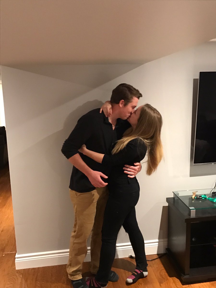 dust_101's tweet photo. Happy #NationalGirlfriendDay I love you 💖 @sarahbarone14 https://t.co/uCvADqiOU3