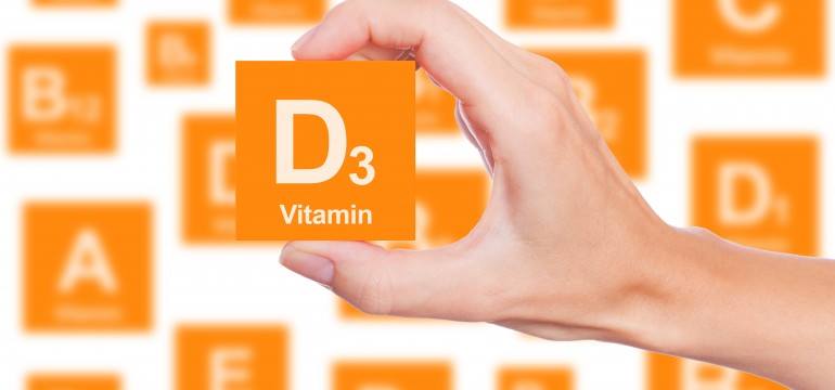 Find out why you should be taking Vitamin D supplements: ow.ly/9g47303XFiJ #vitamins #supplements #menshealth