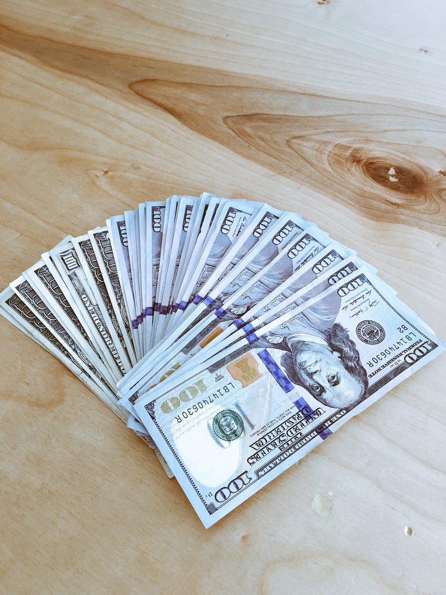 systemsfuture's tweet image. Learn the in's and out's of Cryptocurrency while making a ton of money 💰 SystemsFuture.com #ethereum #cryptocurrency #makemoneyonline