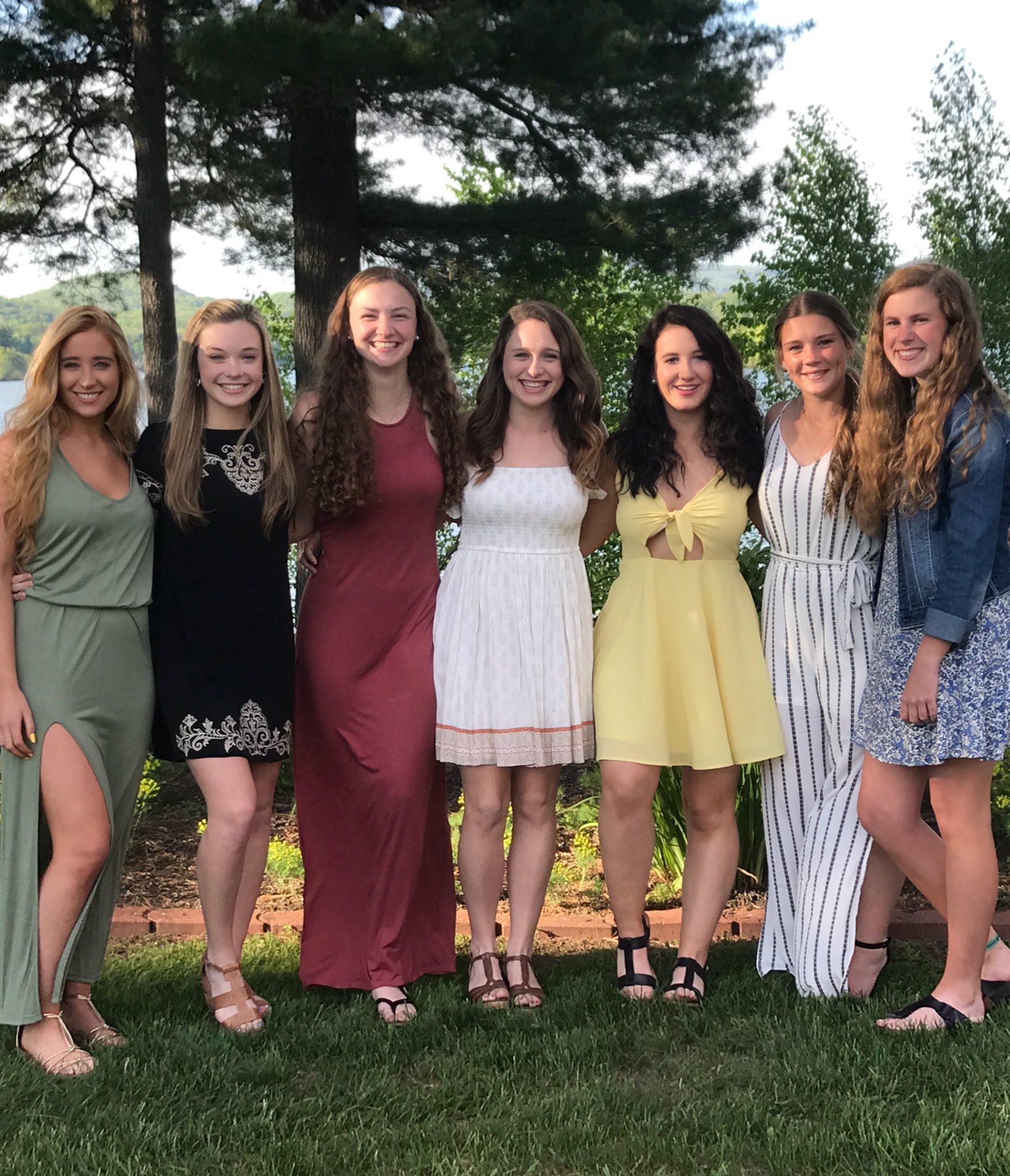 emma mazzeo on Twitter: "HAPPY NATIONAL GF DAY TO SOME OF MY BEST
