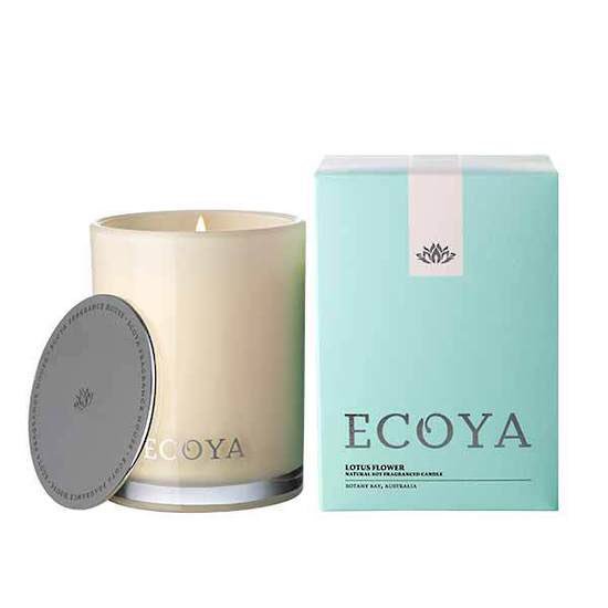 LifeAndStyle01's tweet photo. Ecoya Metro 'Lotus Flower' soy wax candle (RRP £32) £27 @ https://t.co/298eFQd8DQ #lifeandstyle #hygge #healing #essentialoils #ecoya https://t.co/UMxEBt71xw