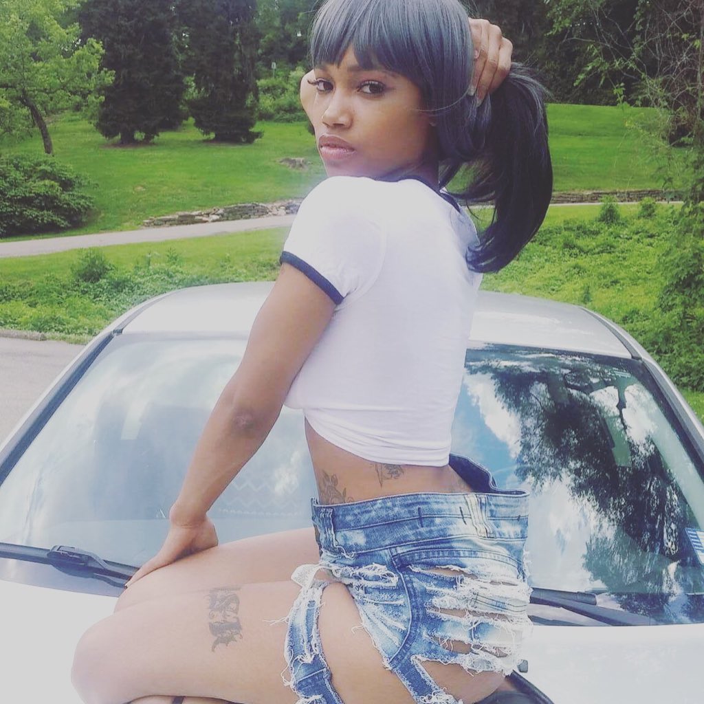 PrincessKisha21's tweet photo. #NewProfilePic https://t.co/g2wQfIpict
