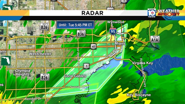 Rain is diminishing but Flood Advisory continues until 5:45pm for parts of Miami and Coral Gables. https://t.co/SSbAGMPZoD