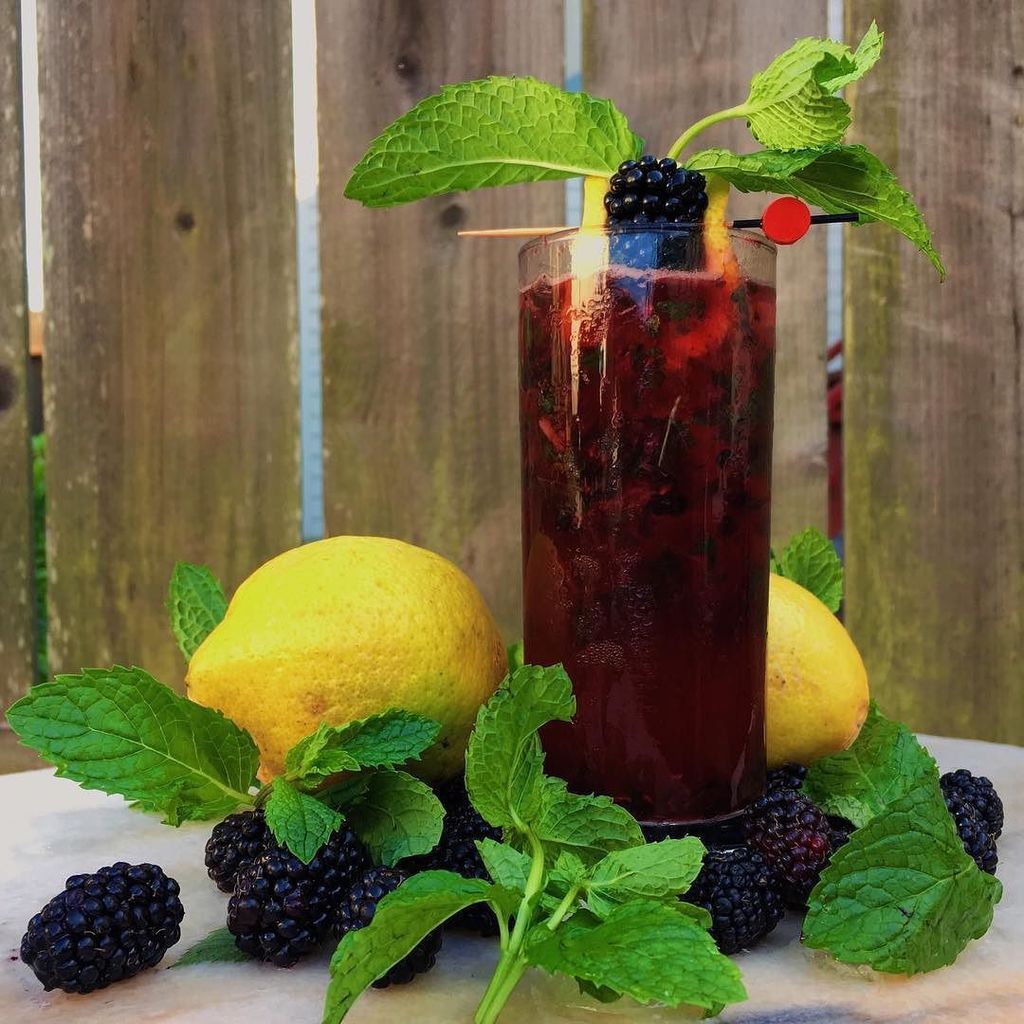 SfBartenders's tweet photo. Beat the sun with fresh ingredients. Take a sip out of the Backyard Garden, feel the cool breeze, and enjoy the re… https://t.co/7Mynea22jH https://t.co/MGUilziExt