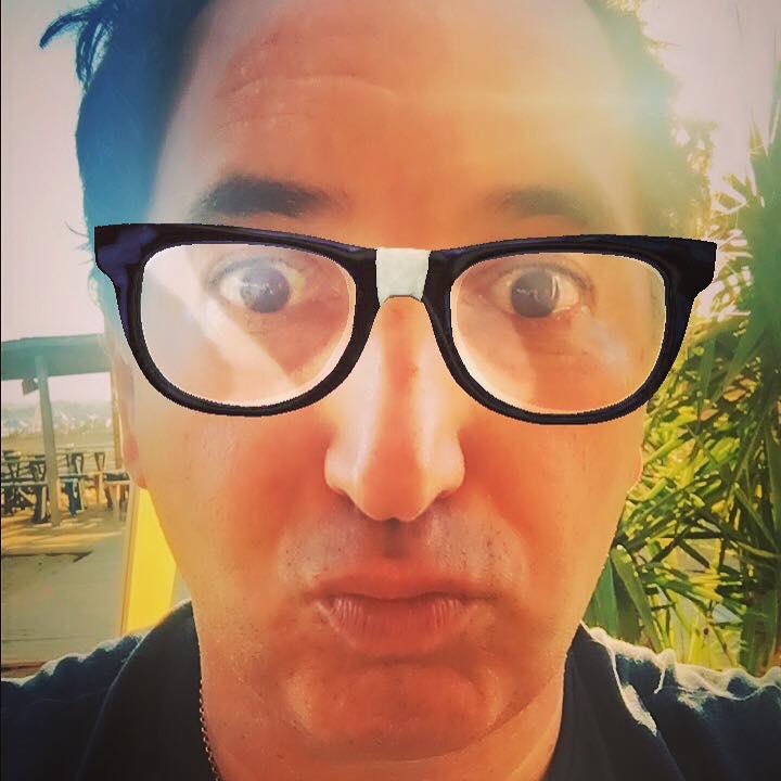 thefreestylers's tweet image. Gone for the studious look