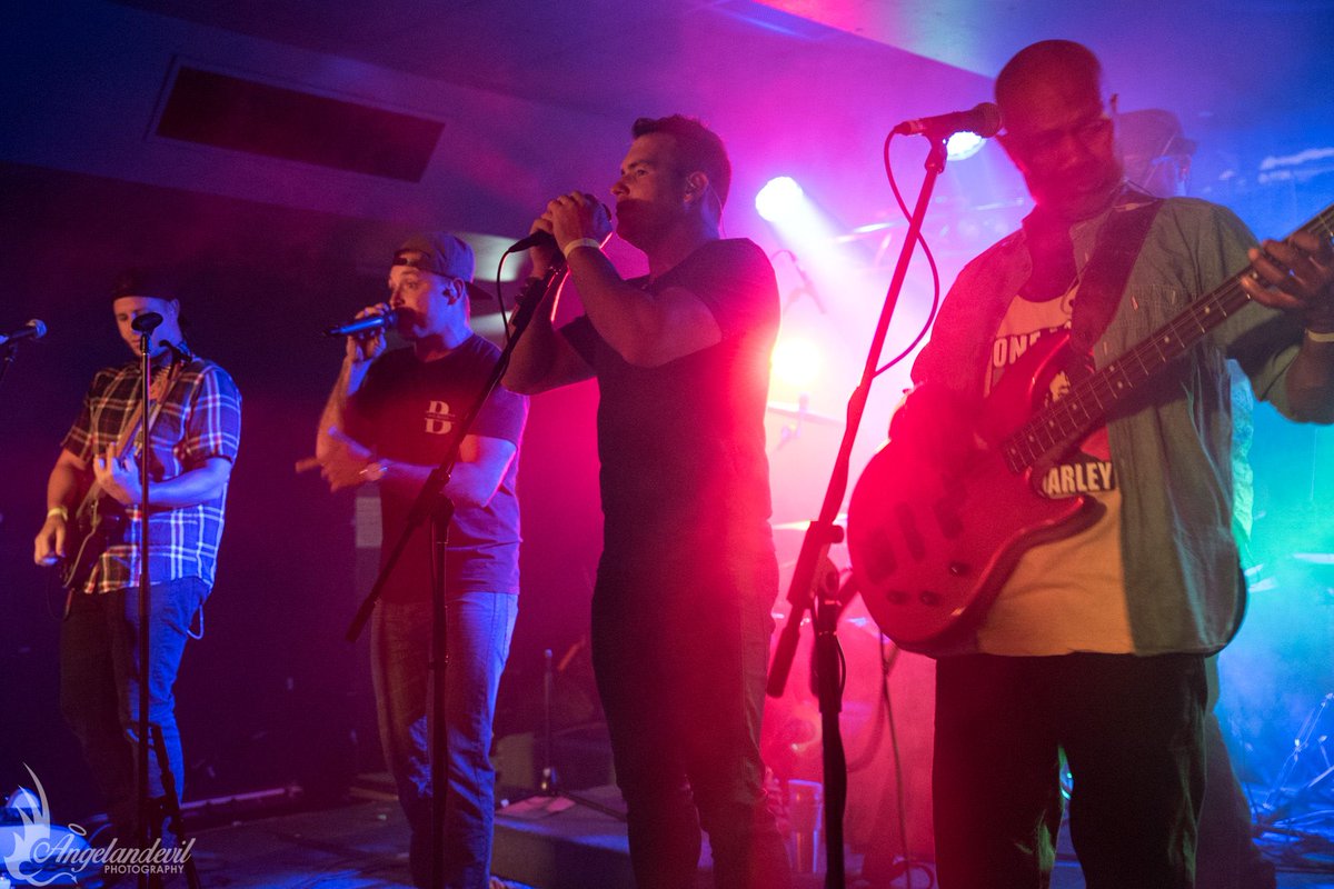 KingSocial_NQ's tweet photo. Come and hear our newbies live for the first time! The In Colour Tour kicks off at @WhitsundayReefF and @gigs_digs this weekend! #dance https://t.co/me6mySXB6w