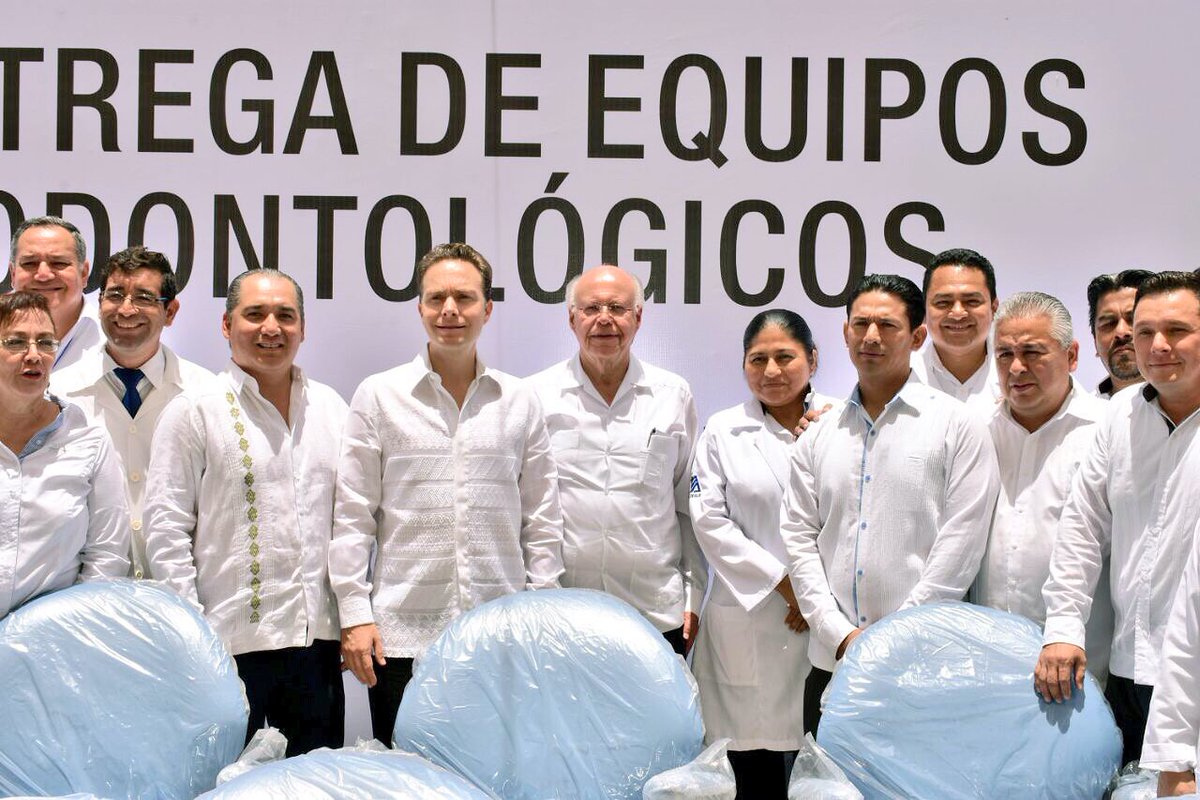 JoseNarroR's tweet photo. Más de 153 mil habitantes de 53 municipios de #Chiapas, contarán con nuevos equipos #odontológicos, para mejorar la #SaludBucal. https://t.co/mTvuBn6h4r