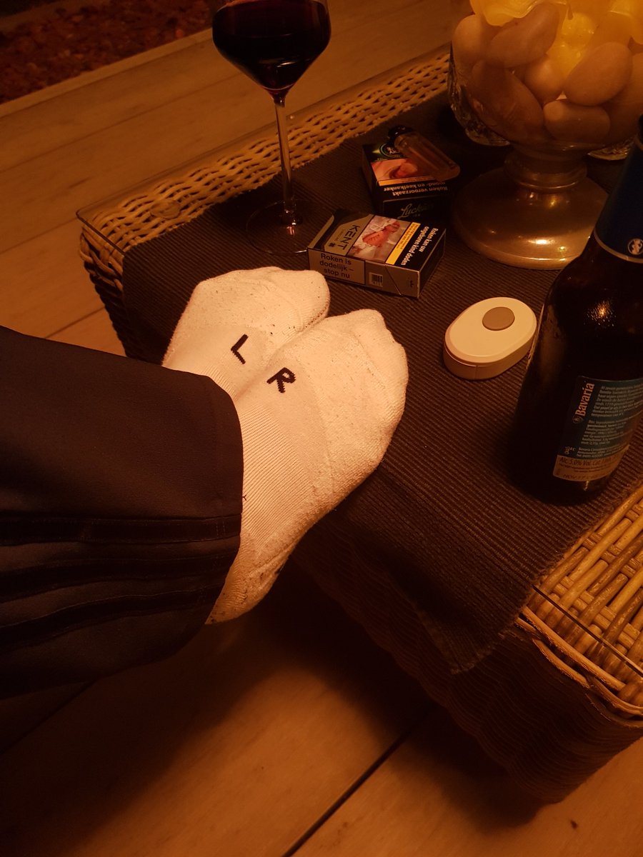 VIXX_Lotte's tweet photo. Even my mum's socks are supporting #LRcomeback https://t.co/IEfXqBNOXr