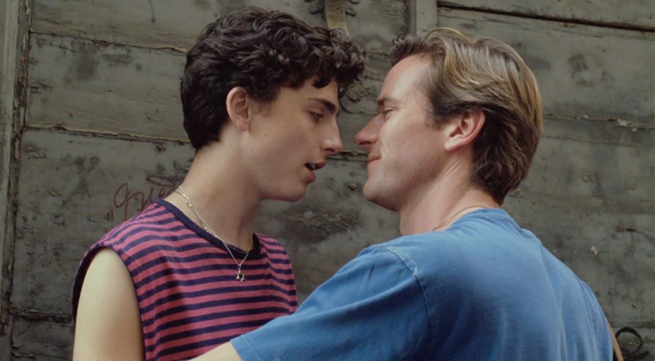 pulsogay's tweet photo. Lanzan tráiler de la esperada historia de amors: Call Me By Your Name #Videaaa https://t.co/vABiLdQnXx https://t.co/mHN775Rr8m