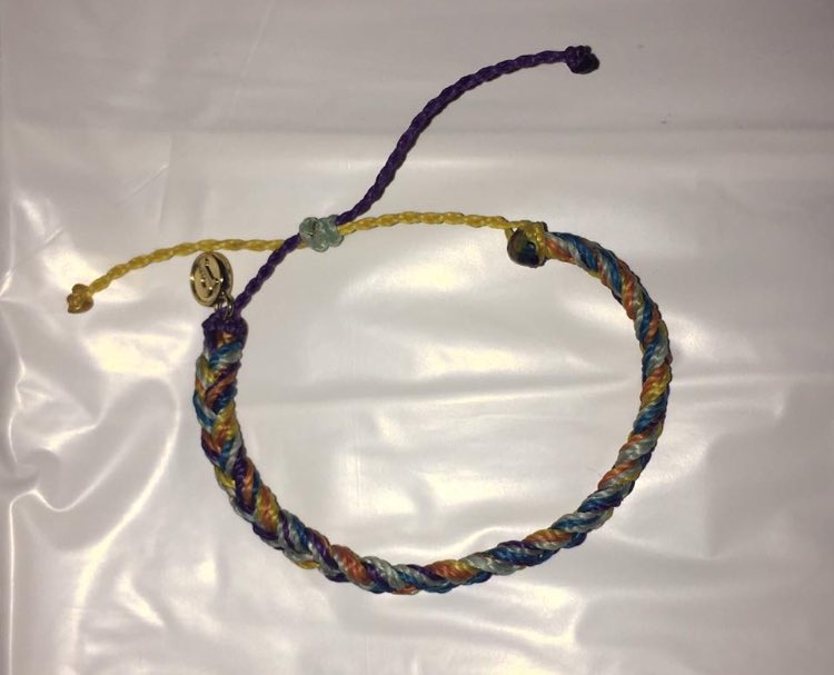 WaukeeBuddies's tweet photo. For our first fundraiser of the school year we're selling custom Pura Vida bracelets! They will be on sale at the open house, August 21st! https://t.co/VmKxG6lXSS