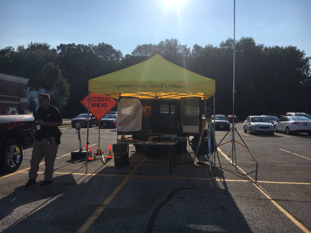 Let's get this party started! The team and guest at #1841 are ready to celebrate NNO 2017! #G190NNO  #D170NNO @Jon_Mehm31 <a href="/buckeyeshaun/">Shaun</a>