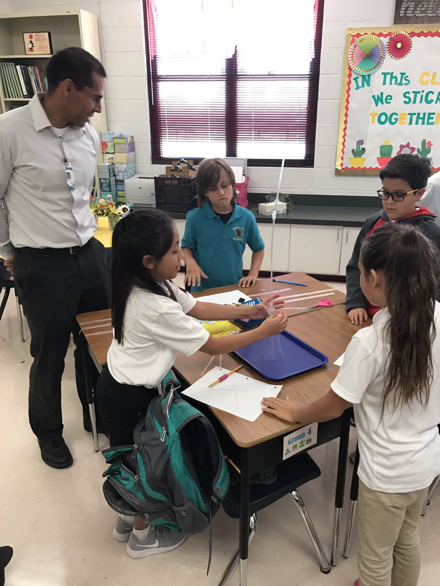 Mmartinez_BES's tweet image. Future Engineers #TowerChallenge @SVista_ES