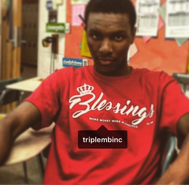 roxk47's tweet photo. I'm Raymond, I'm 18 &amp; CEO of an upcoming clothing company (@triplembinc) looking to expand. Our next customer could be on your TL so RT https://t.co/Ls53zhUyIt