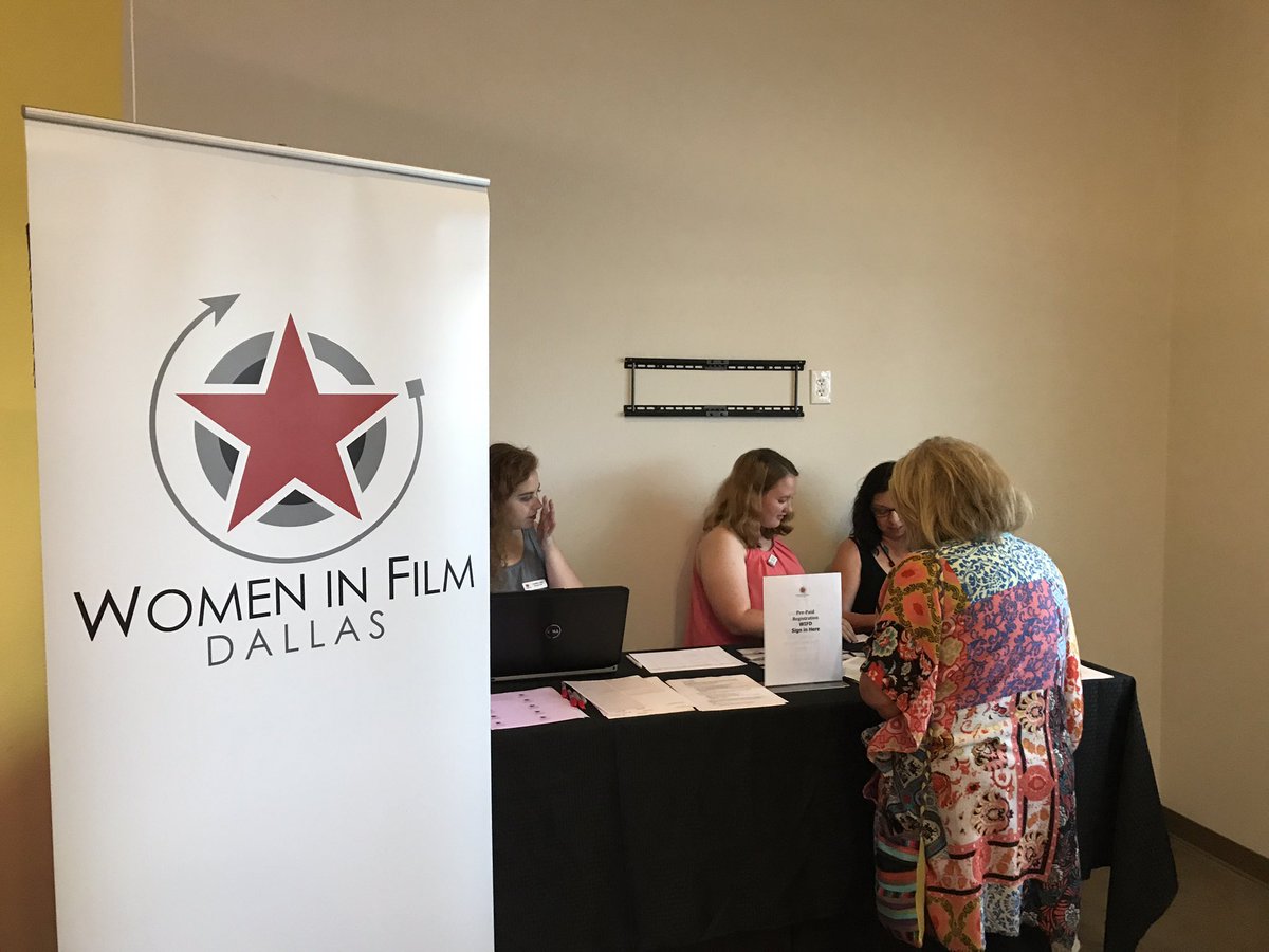 DallasCommish's tweet photo. Great crowd at the Mega Industry Mixer @IdeaMan_Studios hosted by @dallasproducers @wifdallas &amp; #TAMMP!
#dallasfilm #filmdallas #filmtexas https://t.co/3hOInJz8T7