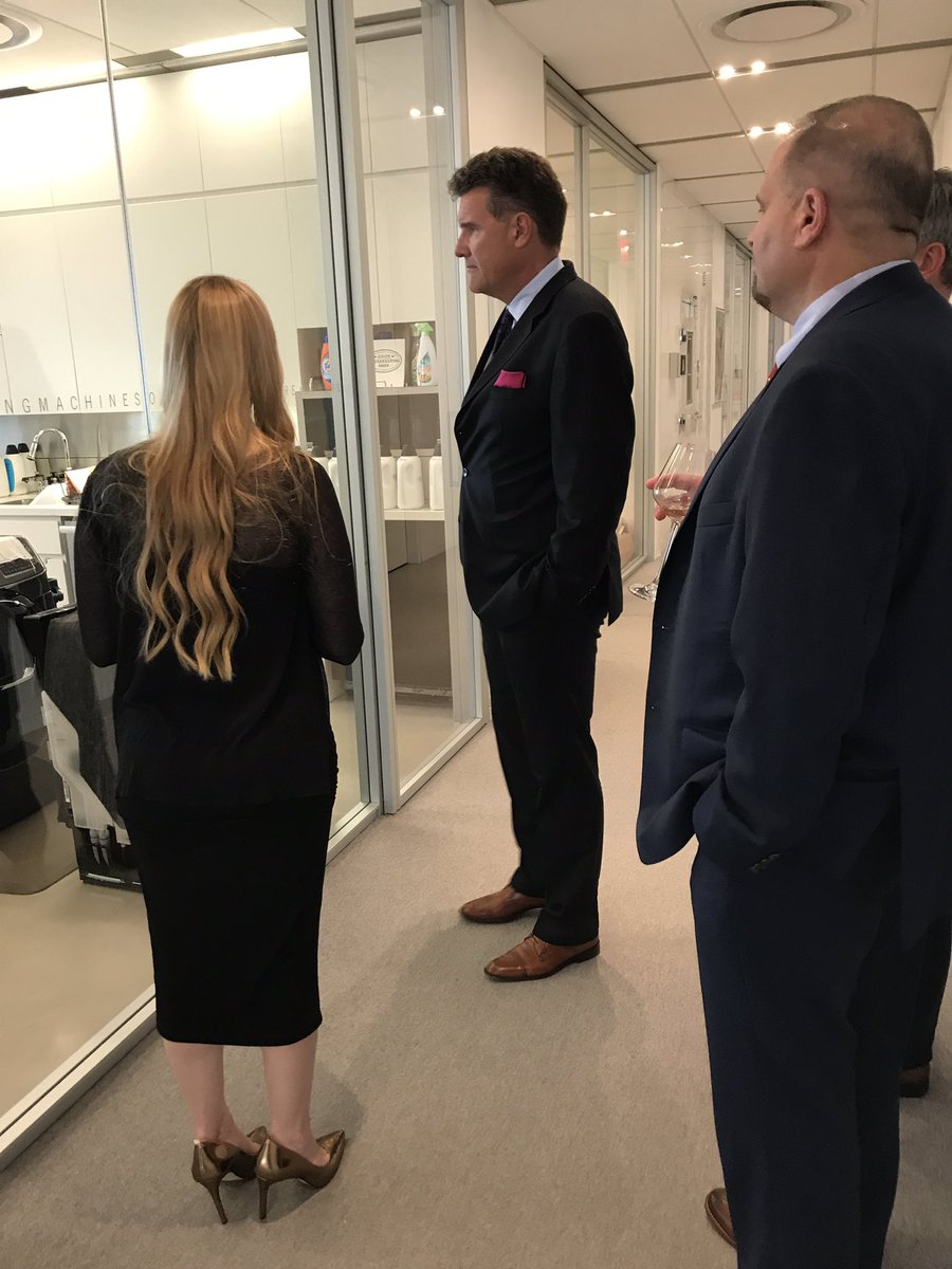 MieleUSA's tweet photo. Taking the grand tour of the #Goodhouskeeping test labs! Glimpse of the Q&A coming up! https://t.co/G1PQb5Xbj5