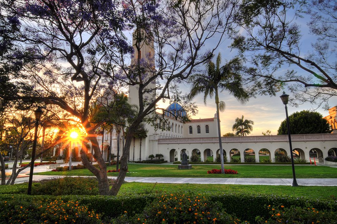 uofsandiego's tweet photo. .@ThePrincetonRev named @uofsandiego as the nation's most beautiful campus! 
https://t.co/OoOVp05HTT #SceneatUSD https://t.co/E24T9rFXgU