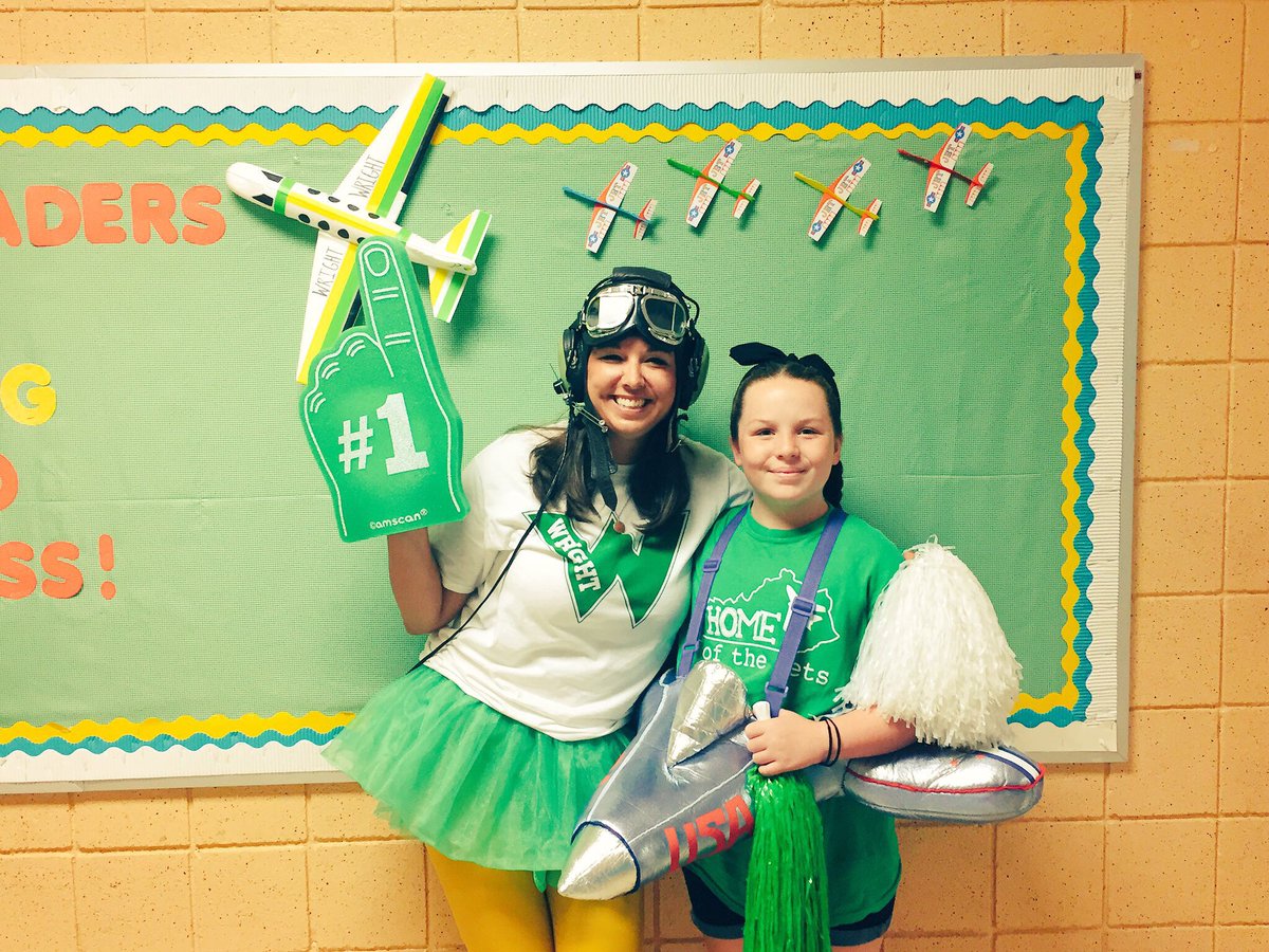 jesslainheart's tweet photo. @WrightElemSCPS love my people! https://t.co/3uxcmYwlzK