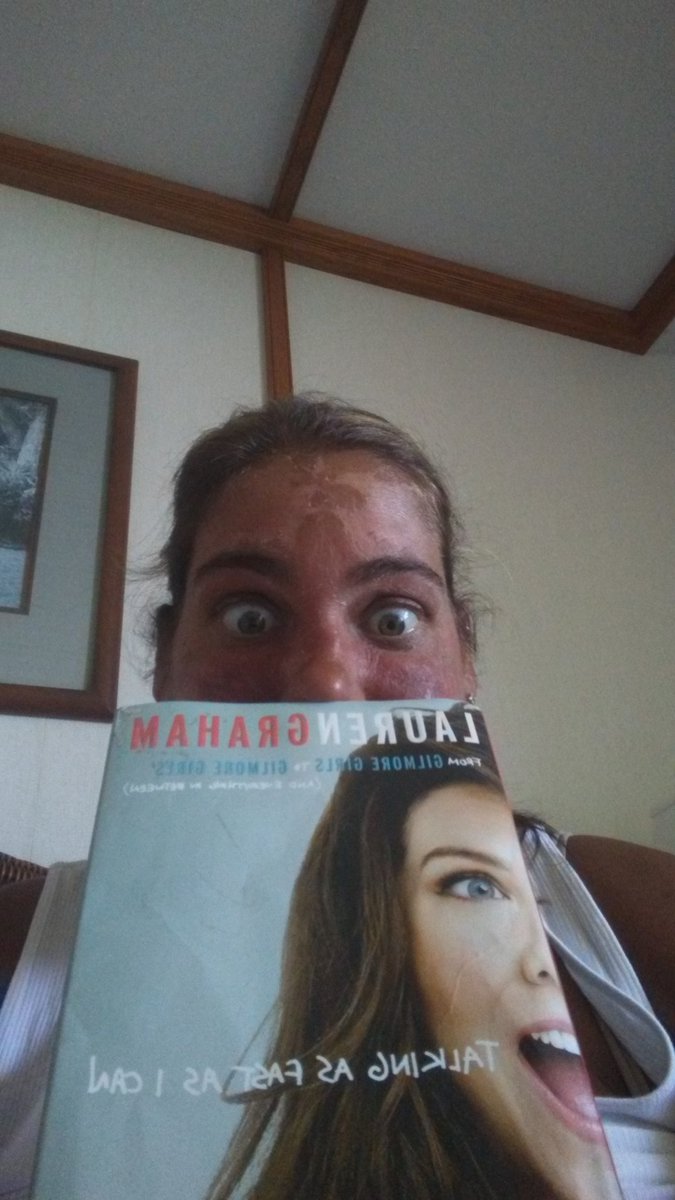 leuenberger2010's tweet photo. @thelaurengraham finished in one day but it was painful cause I did it by pool in Maui! #notenoughsunscreen 😮 https://t.co/8hUPYqabIO