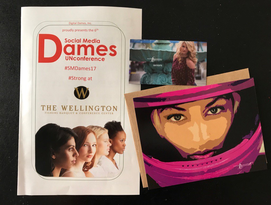 ErinLAlbert's tweet photo. Will @FBPhotogLLC take the #SMDames17 after party book challenge? Regardless, thanks for pics!!!! cc @AmyStark https://t.co/sua7sjSfnU