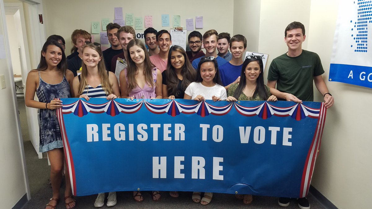 ParanoLLC's tweet image. Our all-star volunteers are lighting up their communities for National Night Out. Come say hello and support your local Democrats!