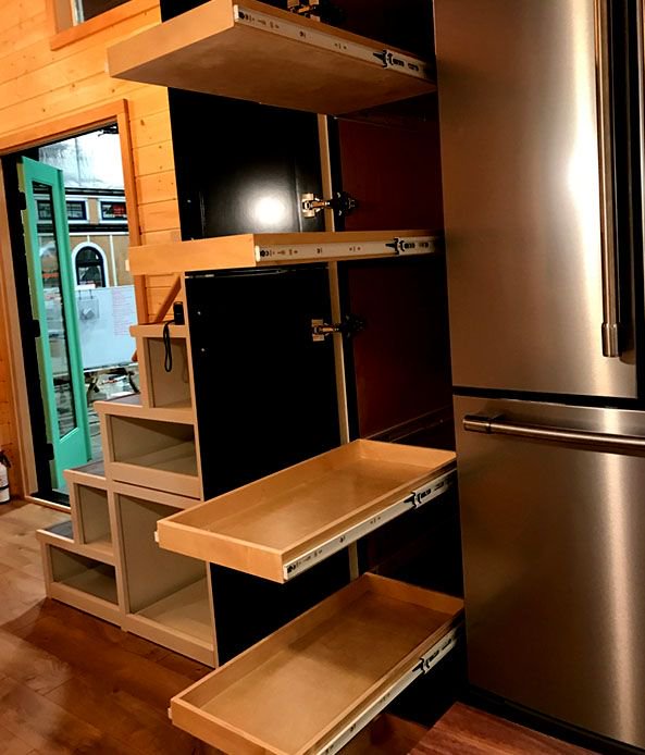 seattletinyhome's tweet photo. This is SUPER storage! Shelves that pull out! #tinyhousestorage
#livingtiny #seattletinyhomes #tinyhouseonwheels #customtinyhomes https://t.co/OA08YhQWFz
