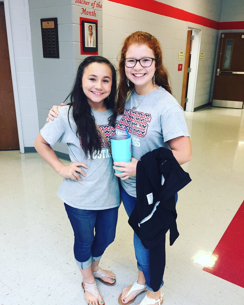 shaybwallace's tweet photo. Two adorable cheerleaders helping out with the incoming sixth graders tonight at registration. #chms #respectthehill #chmscheer https://t.co/z8ThkaiG9r