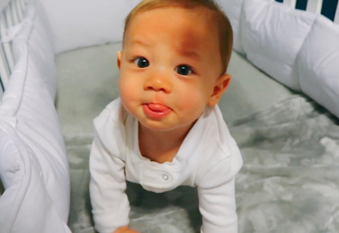 janneth7's tweet photo. @kerenswan @khoa_nguyen Landon is the cutest baby ever 😭❤️ (I love his little tongue) https://t.co/cCl89thwQx