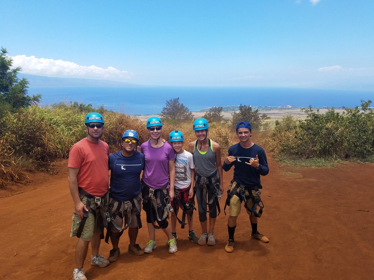 denizonal's tweet photo. #skylinezipline Curin and Gavin were awesome guides! https://t.co/etdAnMhwrC
