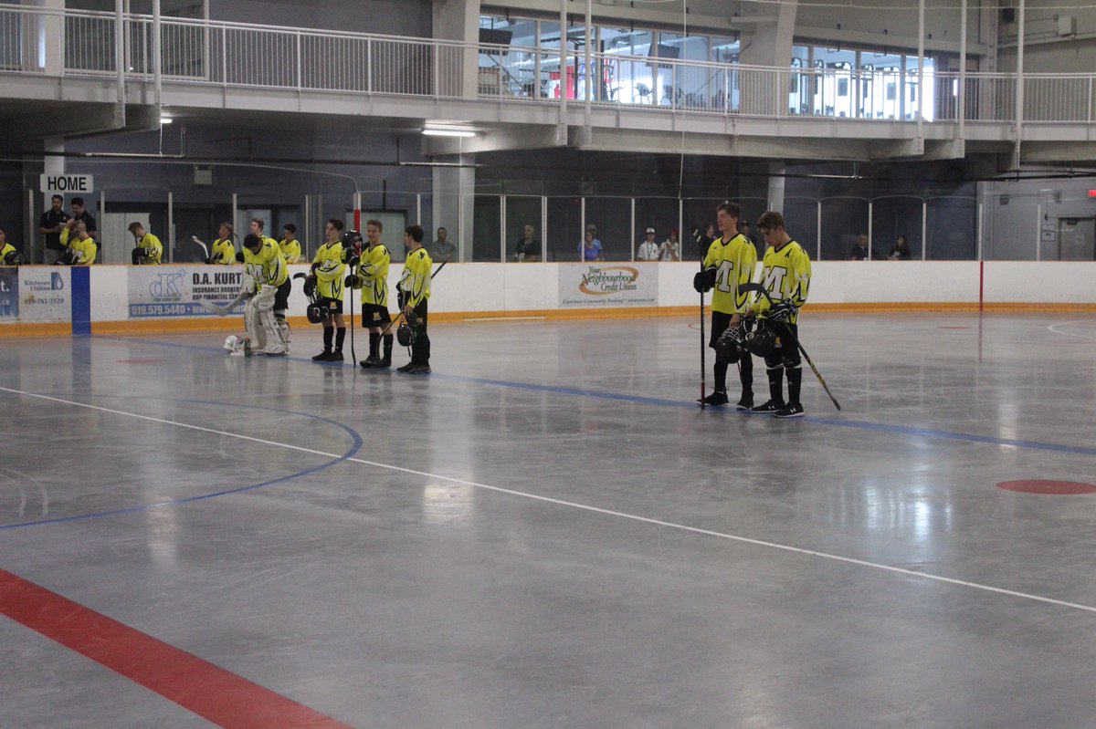 Wehavebigtwigs's tweet photo. Watermelons @chasesobey97 @QuinnHedgecock @lbaranyk11 @gibbs_8541 and @jackole95 participating in the ball hockey national championship #406 https://t.co/AKV4lcsURP