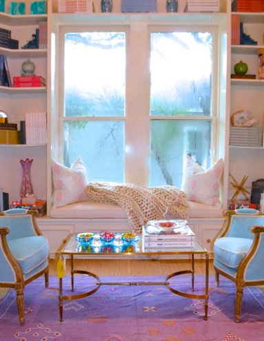 TheREDVault's tweet photo. Our previous shop talk is composed of five friends who combined their passions for travel created Blue Print. #VaultApproved #TexasDesign https://t.co/zkBoK1AAGx